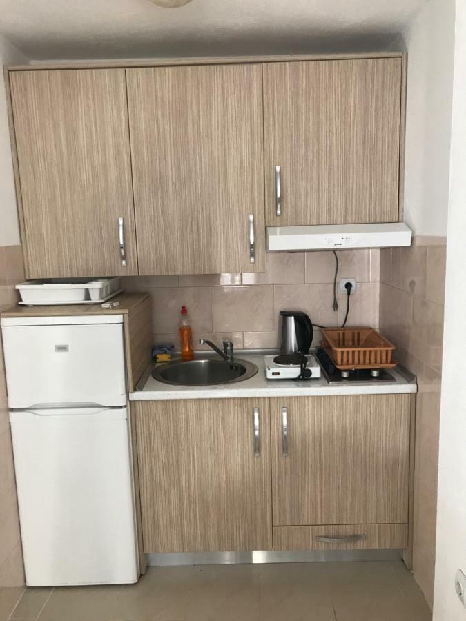 Holiday Home Cerim Трогир Экстерьер фото